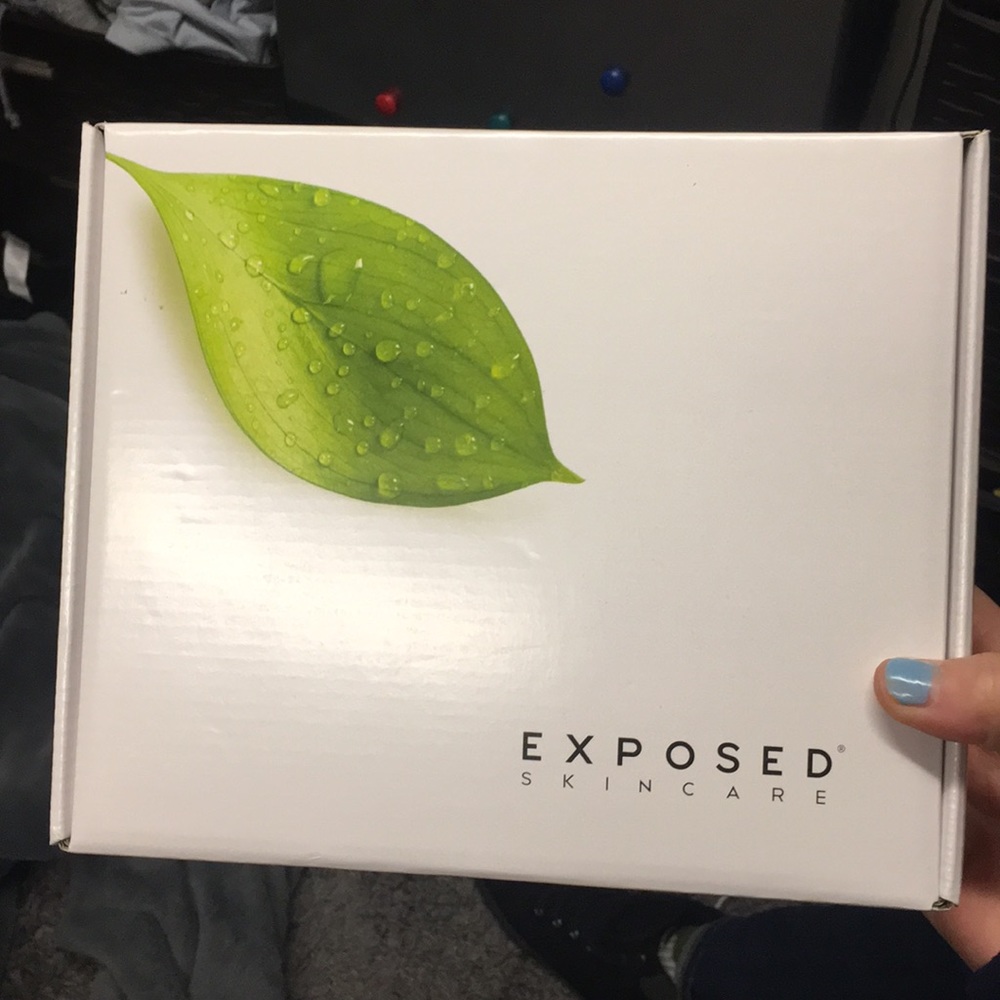 exposed skincare set